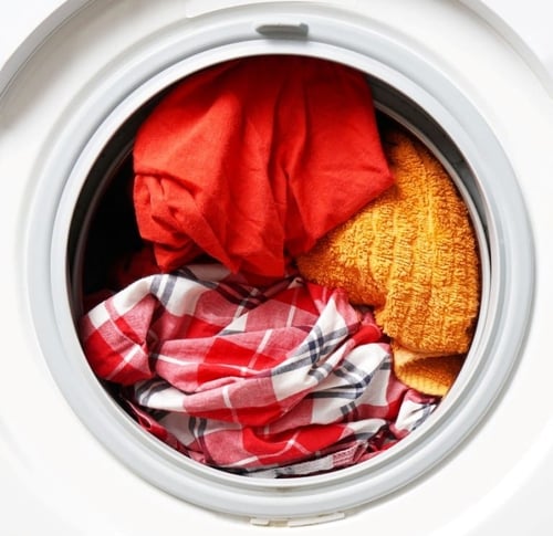 laundry in washing machine 2021 09 01 13 39 00 utc