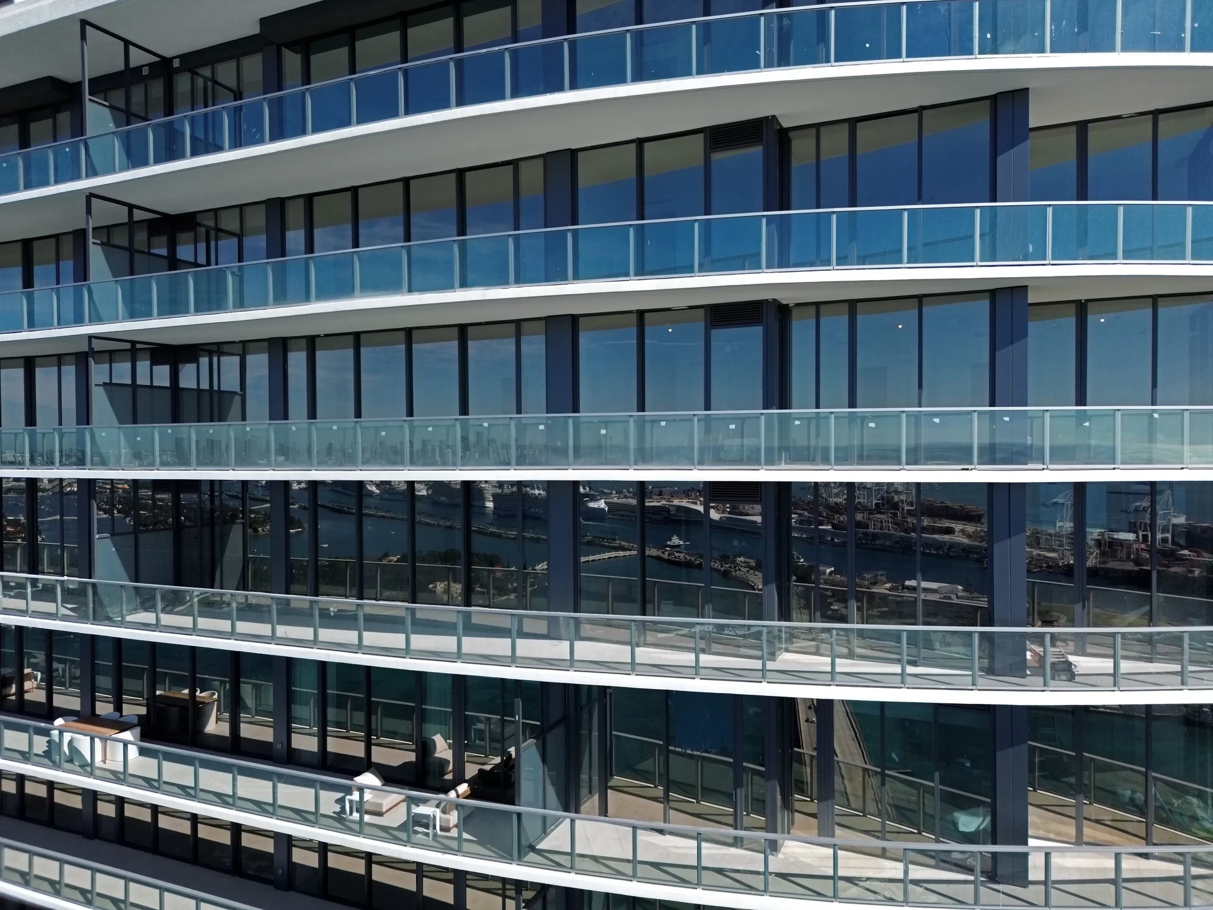 USAHI Commercial Building Detail